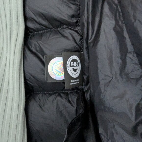 TnAction The Little Puff Vest - Down Filled & Packable - Picture 8 of 9